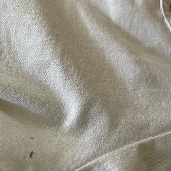 Theory White Biker Shorts - Size 2 - Picture 6 of 6